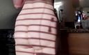 Aurora Willows large labia: Nude making breakfast on vacation