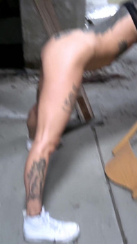 Dünne milf Vicky (42) Raw an einem lost place gefickt