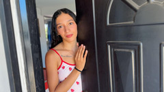 LuisaPalvin: Gadis imut yang seksi rela bayar hutang sama pantat montoknya