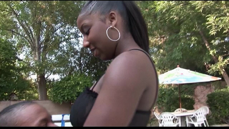 Mydirtyxxx: Quente puta negra leva monstro bbc profundo em sua buceta...