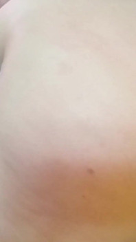 Placeres de una milf mimada, solo fanáticos en cámara lenta