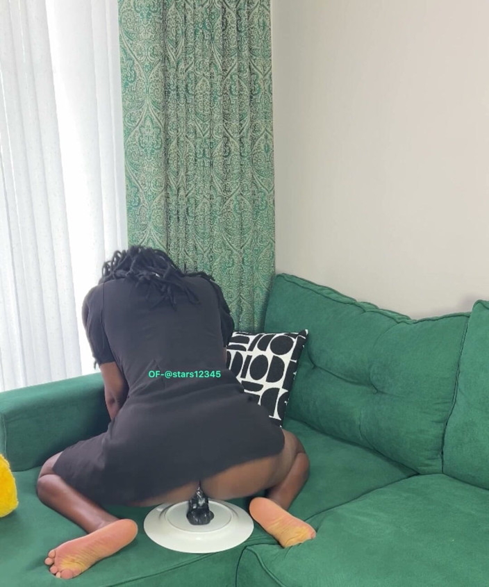 Its Nyota: Minidress sempurna untuk Quickie Mastubation