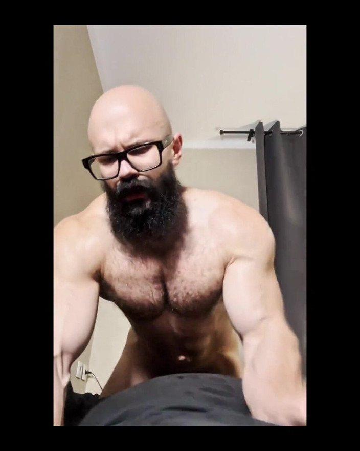 Mister Stone: Một số cardio sau khi tập thể dục