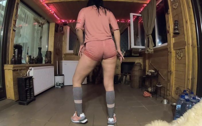 MilfyCalla: Milfycalla Ep 101 Super Bowl Dance Challenge