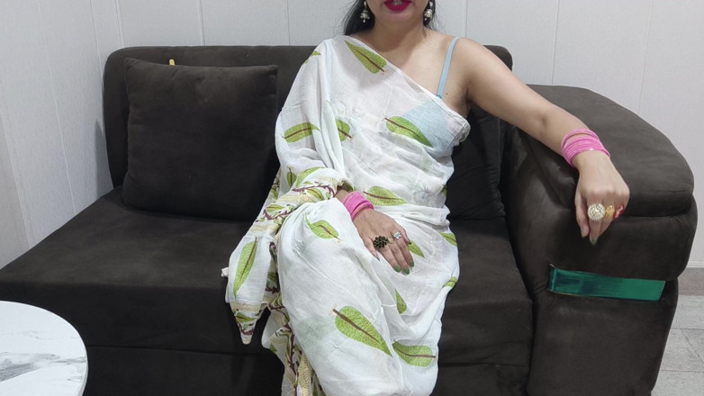 Saarabhabhi6: Indian Step Mom Fucked by Step Son with Dirty Talk...