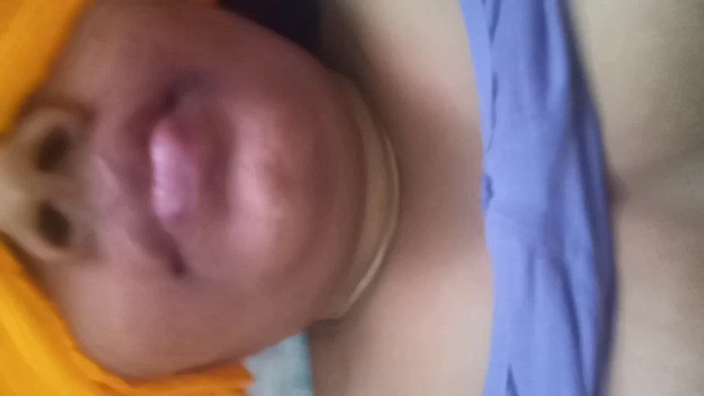 Pickup maami: Tamilská zábava skutečného páru