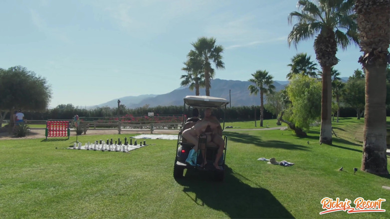 Ricky's Resort: Odcinek Braylin Bailey