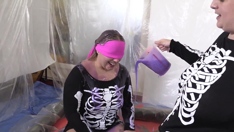 Gunked up girls: Sarah aur ashley Kinky gunky hailovin