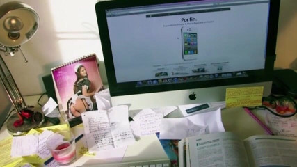 Nikky Thorne's Teen Club: Dicke brünette amateurin auf dem boden gefickt