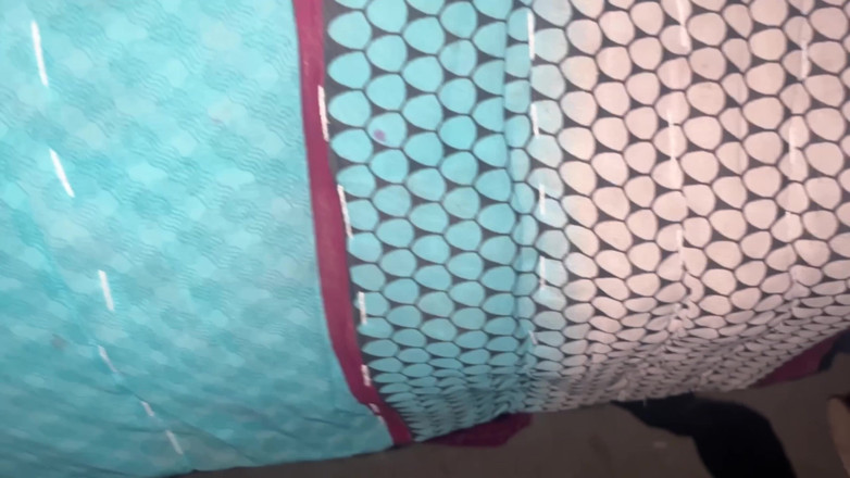 Ritu: Desi Village Girl Ciasne cipki