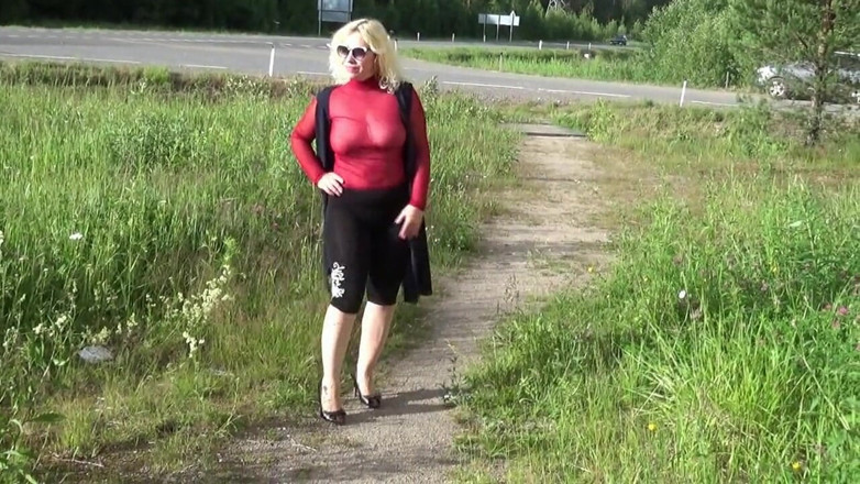 RedRoseRus: Flashing outdoor - Nylon lady walk 3