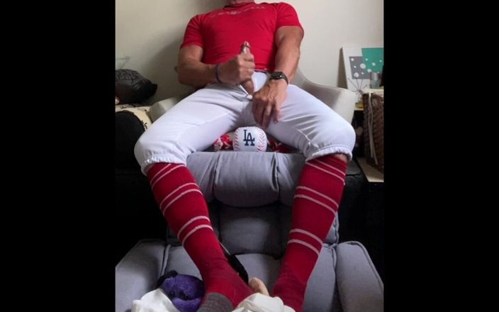 JockDad87: Il giocatore di baseball jockdad87 spara un carico in attrezzatura...