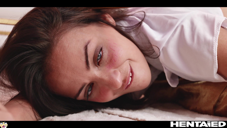 Hentaied: Gerçek hayat hentai: tatlı Haneen sıkıştı ve çok kötü işemesi gerekiyor,...