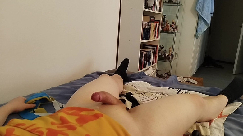 ShiroiHenjin: Letztes freitag wackeln und zum abschluss mit drei cumshots