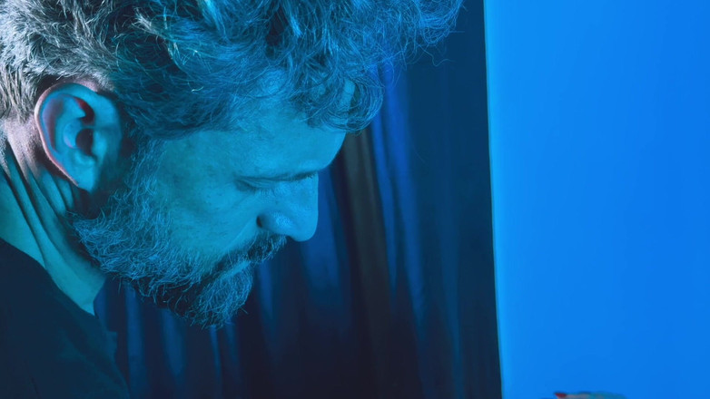 aquelemariooficial: Agatha Mama is een ondeugende MILF die graag mijn voeten...