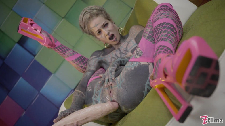 Z-Filmz: Heavily Tattooed Teen Anal Stretching
