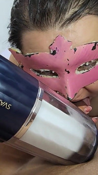 The Svakom Alex Neo 2 Toy Is What You Need to Extract All the Cum