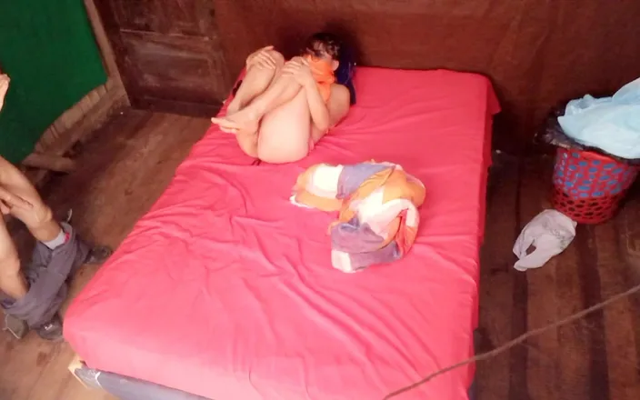 Martin13: Temné touhy mé nevlastní matky najít velmi zvláštního účastníka! Dělám porno...