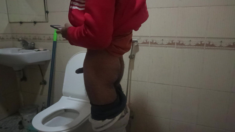 Brijesh 270: India en cuarto de baño