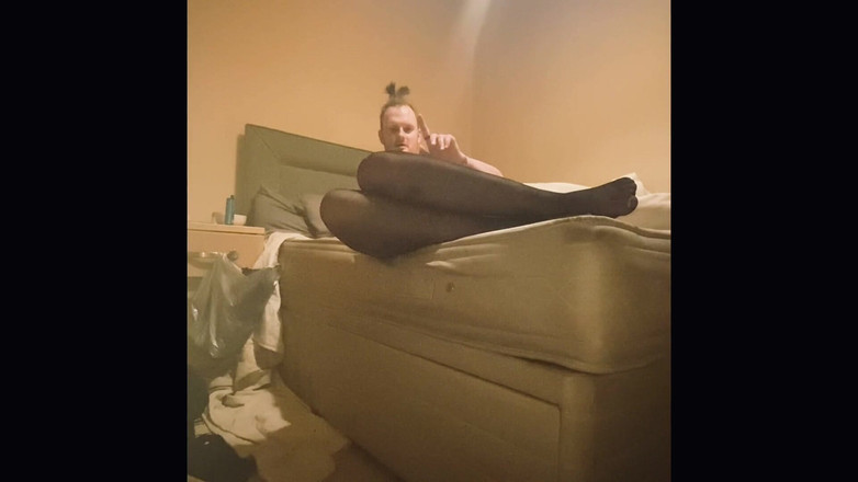 Ava Maxwell: Fantasi kongkek Ava Maxwell dalam pantyhose