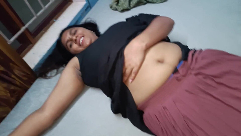 Vaigavarun45: First Time Trying Anal Sex with My Step Sister