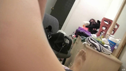 Hard raw sex: Pretty girl rides man