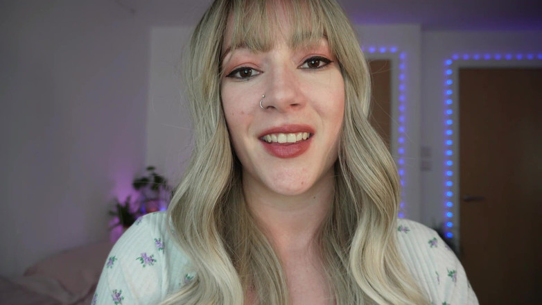 Sasha Curves: Encolhimento da nomeação Devour Fantasy