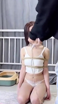 Tréninkový deník sexy přítelkyně 30