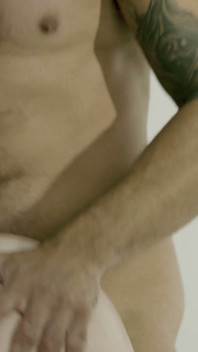 Objetificada: sessão de fotos nuas torna-se sexual w bea york