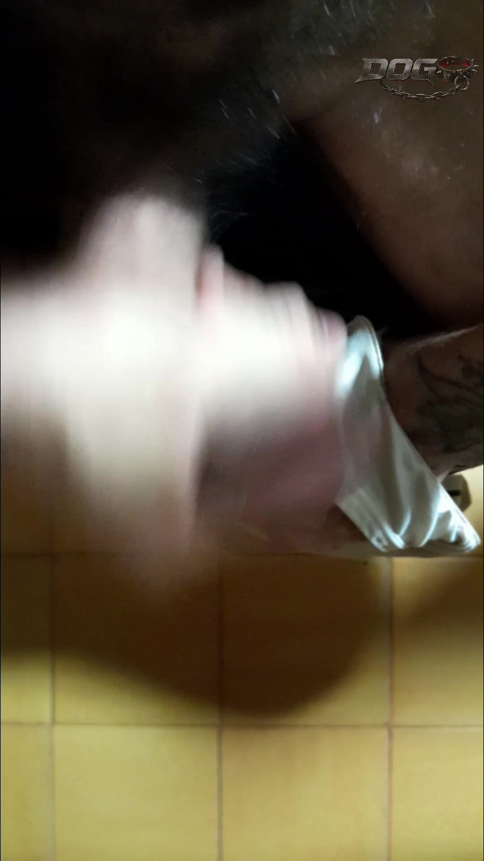 ElDogo: Smegma i zakończone w majtkach