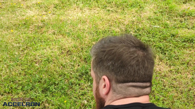 Wallace Accelron: 2 Ginger Bears Fuck Outside!