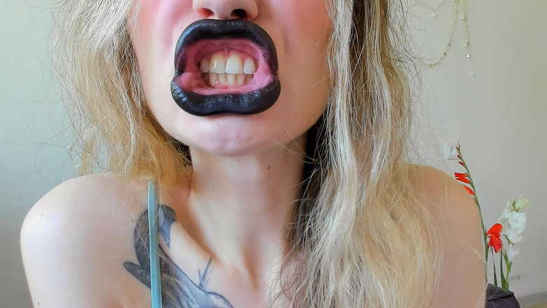 Rarible Diamond: Zwarte vierkante lippen