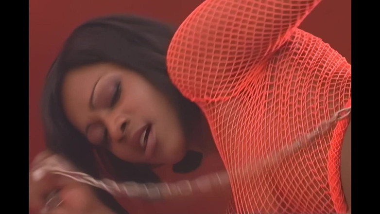 The Dark Side X: Spousta péra uvnitř