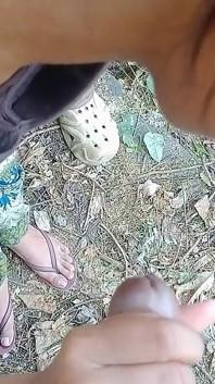 La Prima Volta per Avere Un Trio Nella Giungla