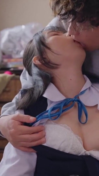 Questa stanza rende la mia figa culona vicina e le sue amiche... Camera sporca, creampie uno dopo l'altro! Capitolo 1