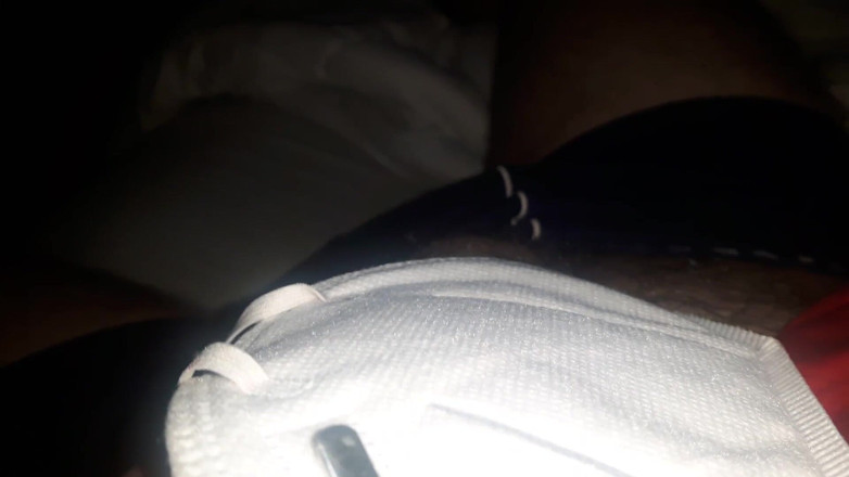 Lo Zborro: こんにちは、あなたのマスクにイくよ(イタリア語のJOI for Girls)