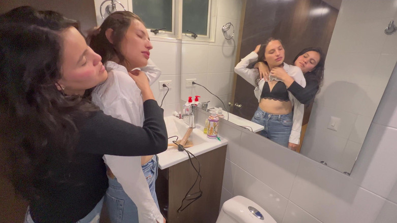 scarlettandc: Мой визажист приглашает меня делать горячие вещи
