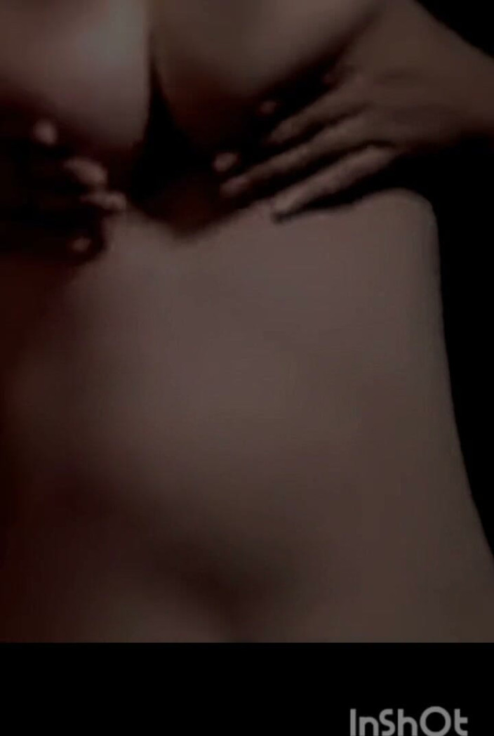 TricolorMusic3: Vidéo de masturbation dans un hôtel desi indien