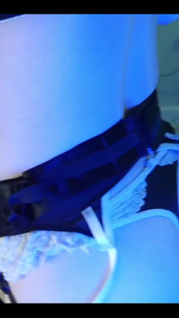 Eu uso seu orgasmo arruinado como Lube e o prendo com meu pau preto grosso