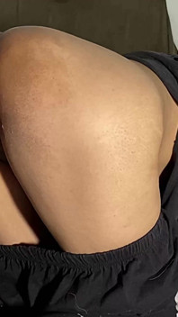 Bahu ha visto il suo grosso cazzo sasur mentre fa il bagno, video di sesso hindi di nuora e suocero