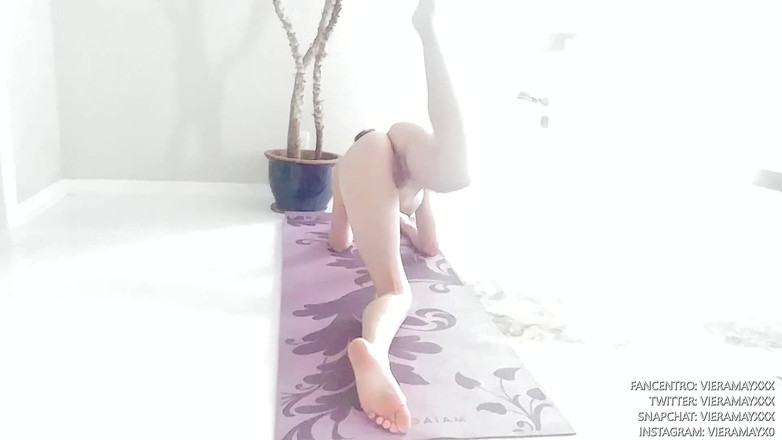 VieraMayXXX: 明るく早朝のヌードワークアウト