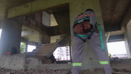 TheBlacKHunterr: Tôi lấy một món đồ chơi để làm việc và nhìn những...