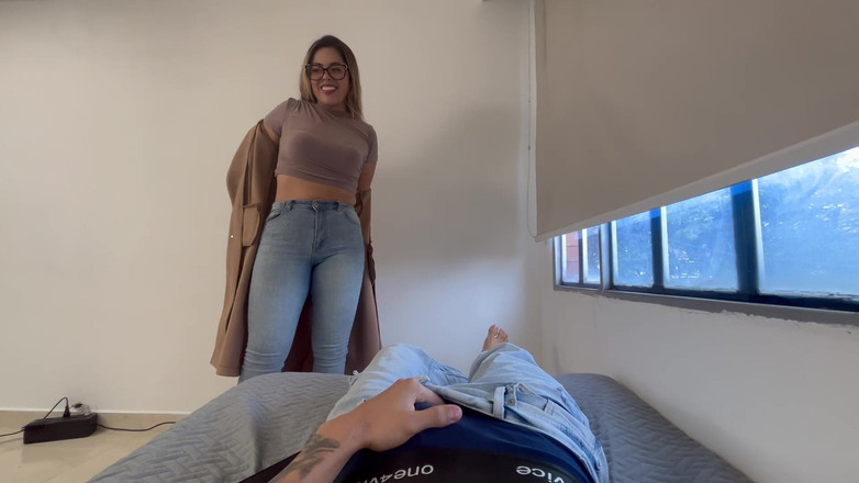Juliana Rose: POV napalony pasierb prosi mnie o ssanie jego dużego kutasa......