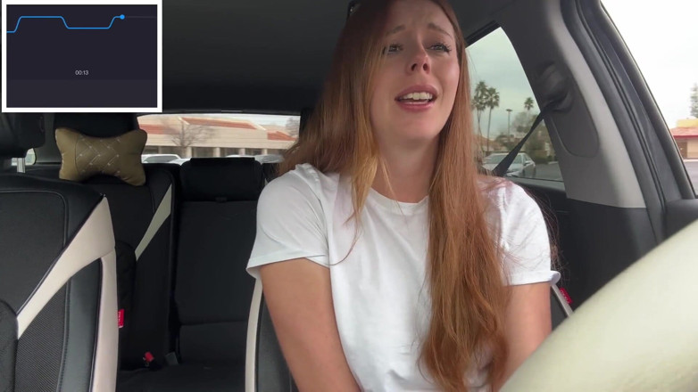 Nadia Foxx: Bez biustu pit stop w Drive Thru z My Lush...