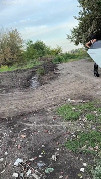 Служа мне, съешь мою слюну и снимай мои латексные каблуки