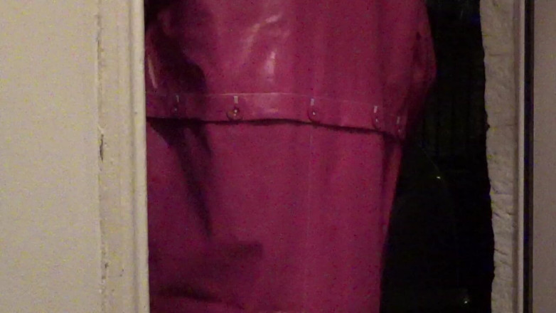 Leather Kirsten: Masturbating in Leather
