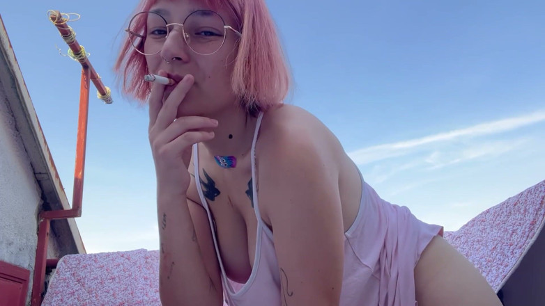 lanalovacutie: Smoking-and-teasing-you