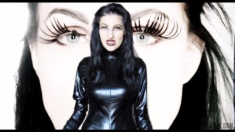 Lady Mesmeratrix Official: Örümcek ağıma yakalandım...