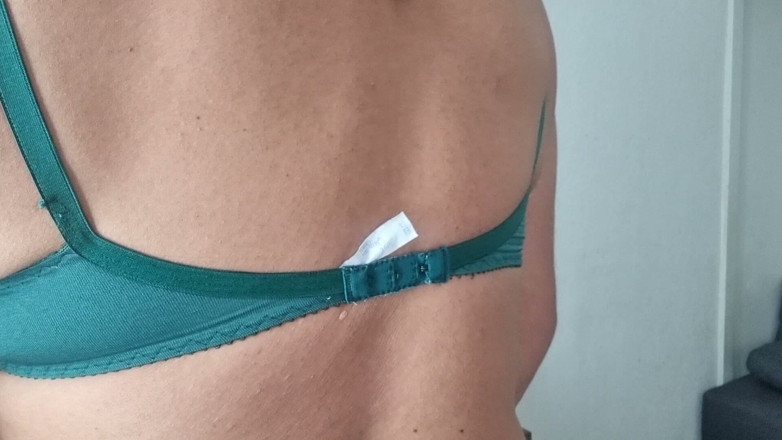 Only bras: 90 대의 새로운 빈티지 브라, 세미 시스루 나일론 버튼 블라우스를 입고 격식있고 섹시했습니다.