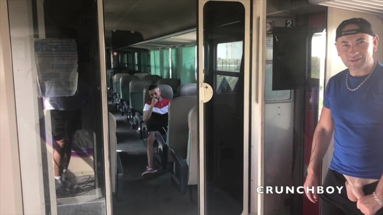 STRAIGHT BOY CURIOUS: Fucked bareback by straight in the train